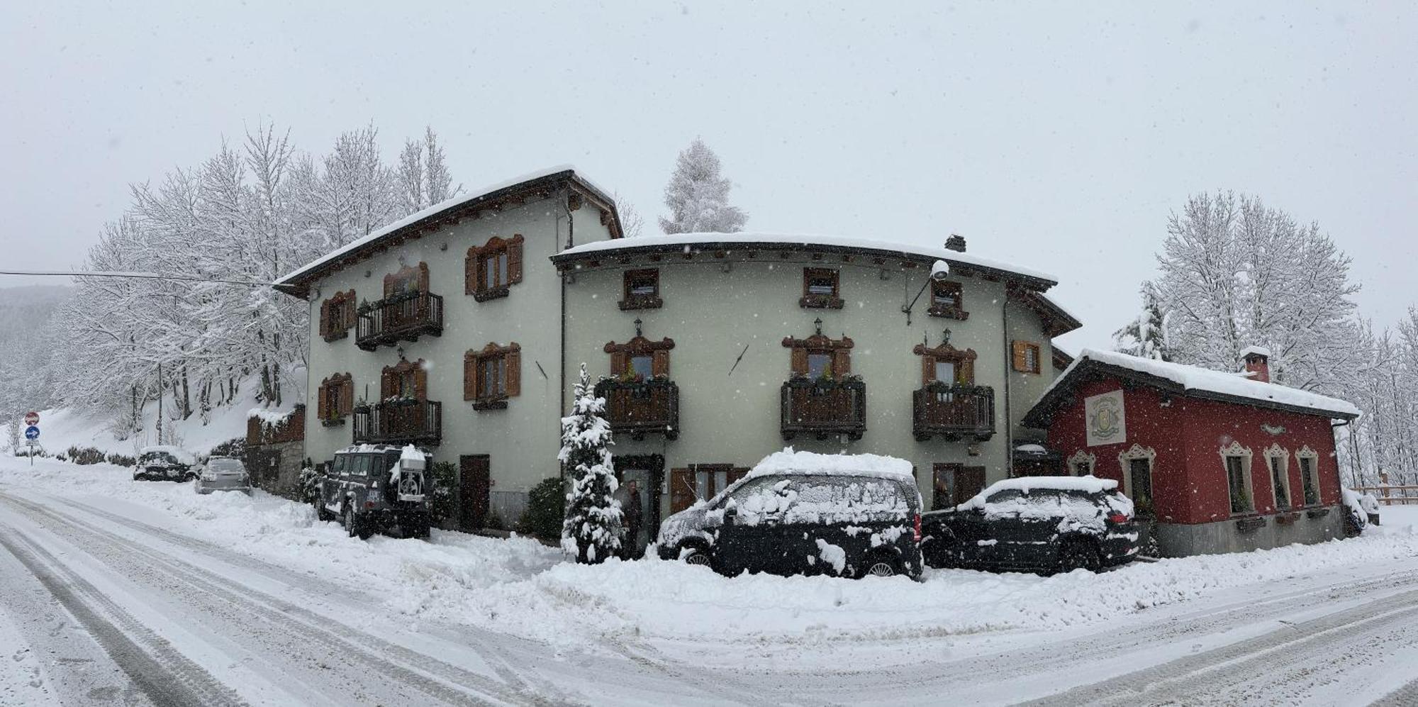 Chalet Bragard ลีโมเน เปียมอนเต ภายนอก รูปภาพ